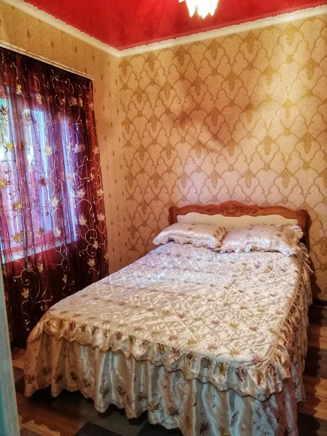 Ferienwohnung Посуточная Аренда В Центре Кропивницкого Kropywnyzkyj Exterior foto