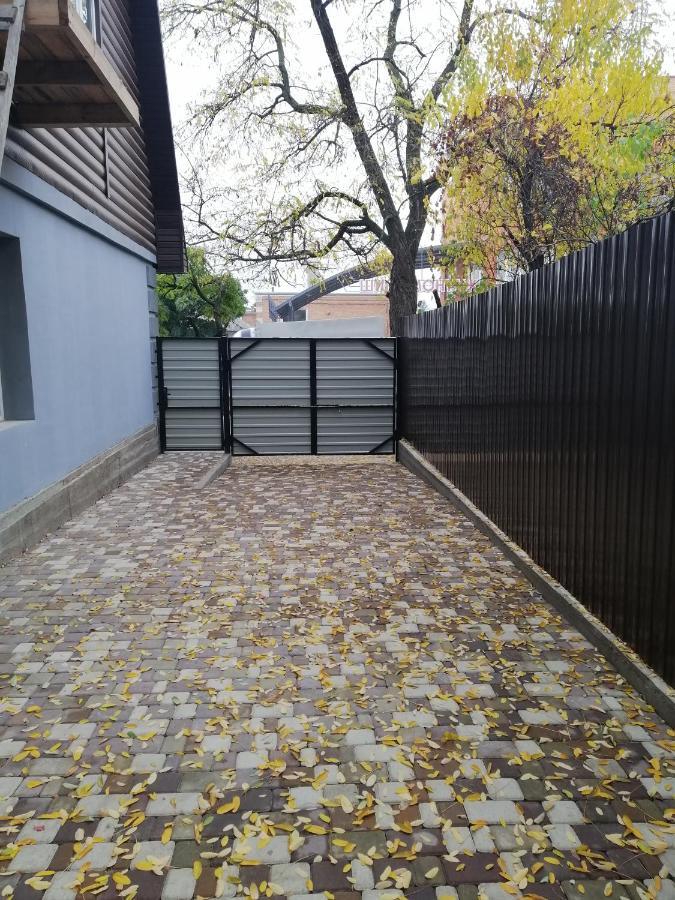 Ferienwohnung Посуточная Аренда В Центре Кропивницкого Kropywnyzkyj Exterior foto